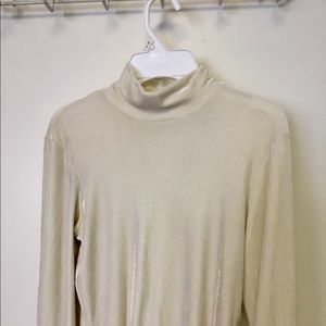 Velvet Turtleneck Cream